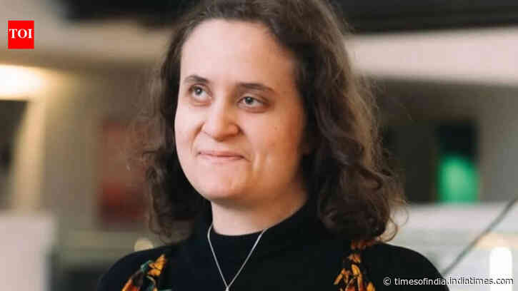 Composer Asteryth Sloane passes away at 26 years old