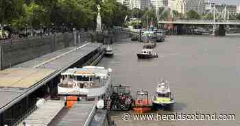 Police boat carrying armed officers involved in boat crash on Thames