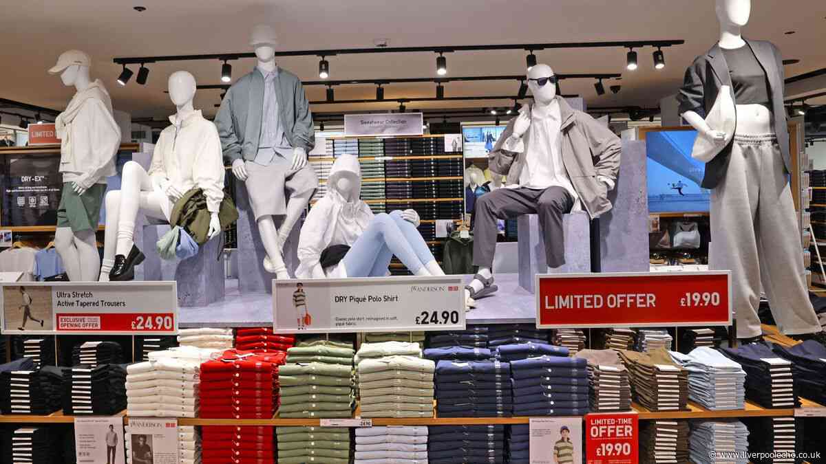 Uniqlo shoppers 'buying all the colours' of sale £19 barrel trousers that 'go with any shoes'