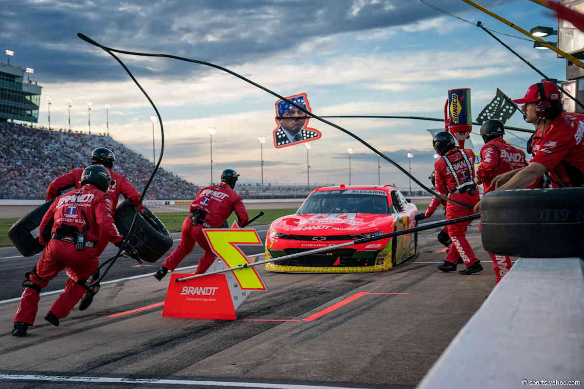 What channel is the NASCAR O'Reilly Series race at Indianapolis on today? Time, TV schedule