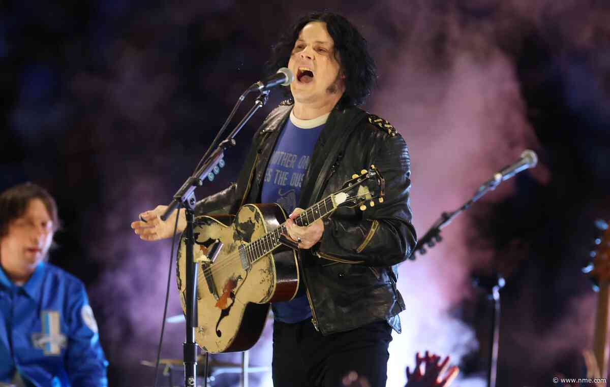 Watch Jack White bring out The Black Crowes’ Chris Robinson to cover Free’s ‘I’m A Mover’