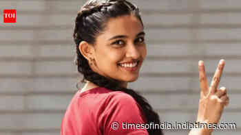 Inside 'Jana Nayagan' actor Mamitha Baiju's net worth and Kochi house