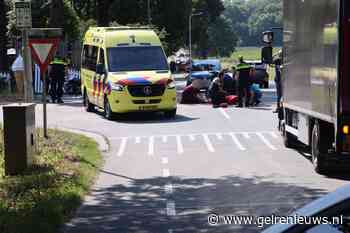 Botsing tussen motorrijder en personenauto