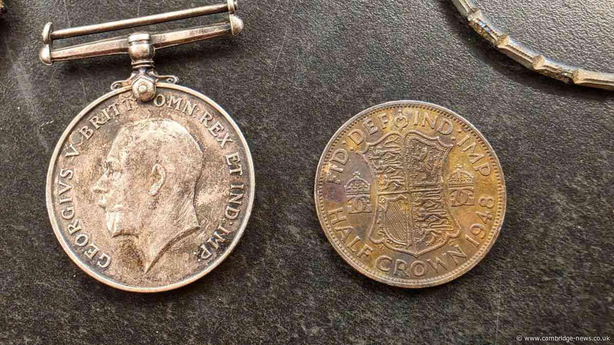 Treasure hunter discovers WW1 medal at bottom of River Cam