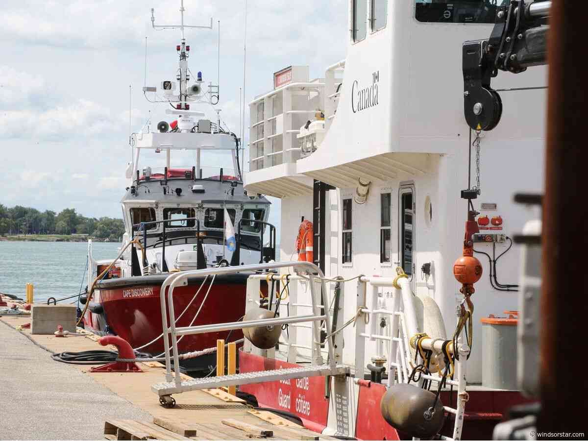 One sailor dead, one alive after heroic rescue on Detroit River in Amherstburg