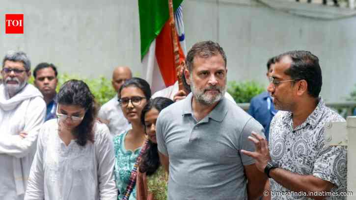 'Proud of you, Pradhan's exit a signal ... let's get rid of this regime': Rahul hails youth, asks PM Modi to apologise