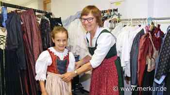 Siebenjährige bekommt für Tutzinger Fischerhochzeit ihre erste Tracht