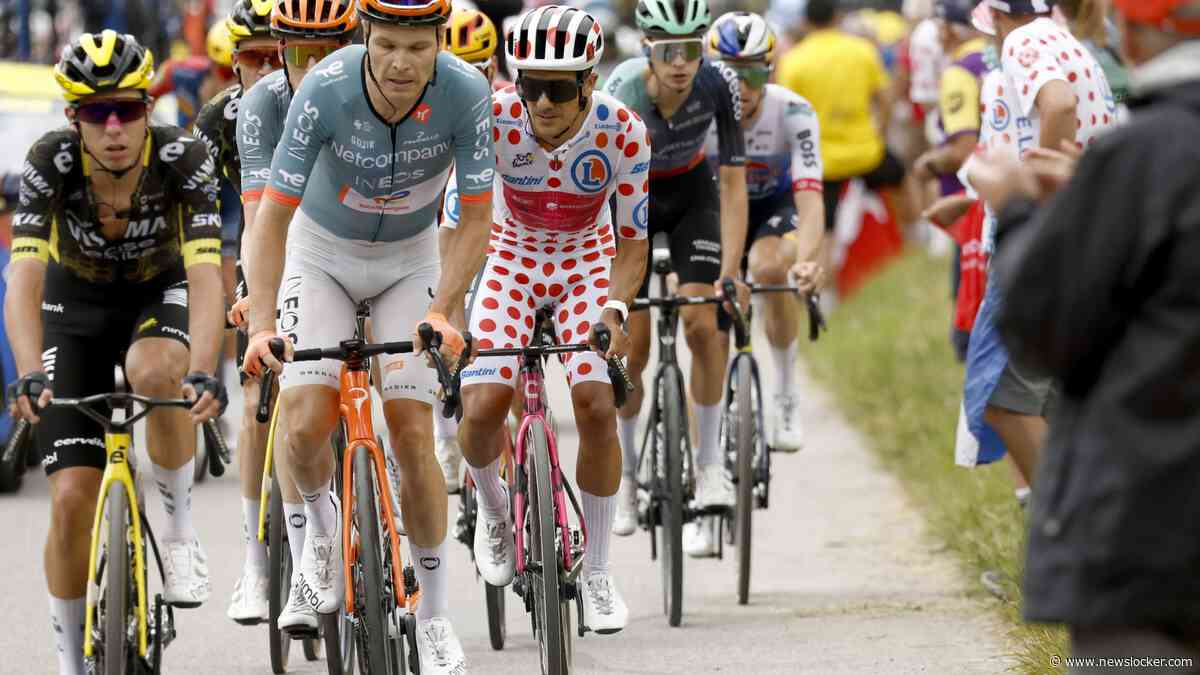 LIVE Tour de France | Vier leiders op weg naar laatste grote klim, Tadej Pogacar dicteert bij favorieten