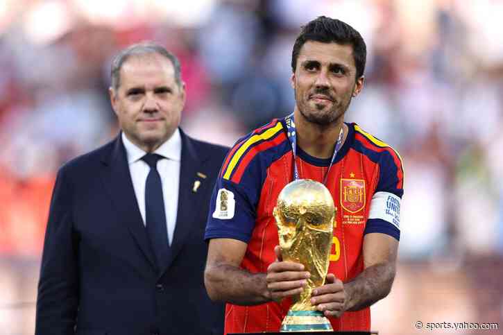 PSG approach Manchester City to explore potential Rodri transfer