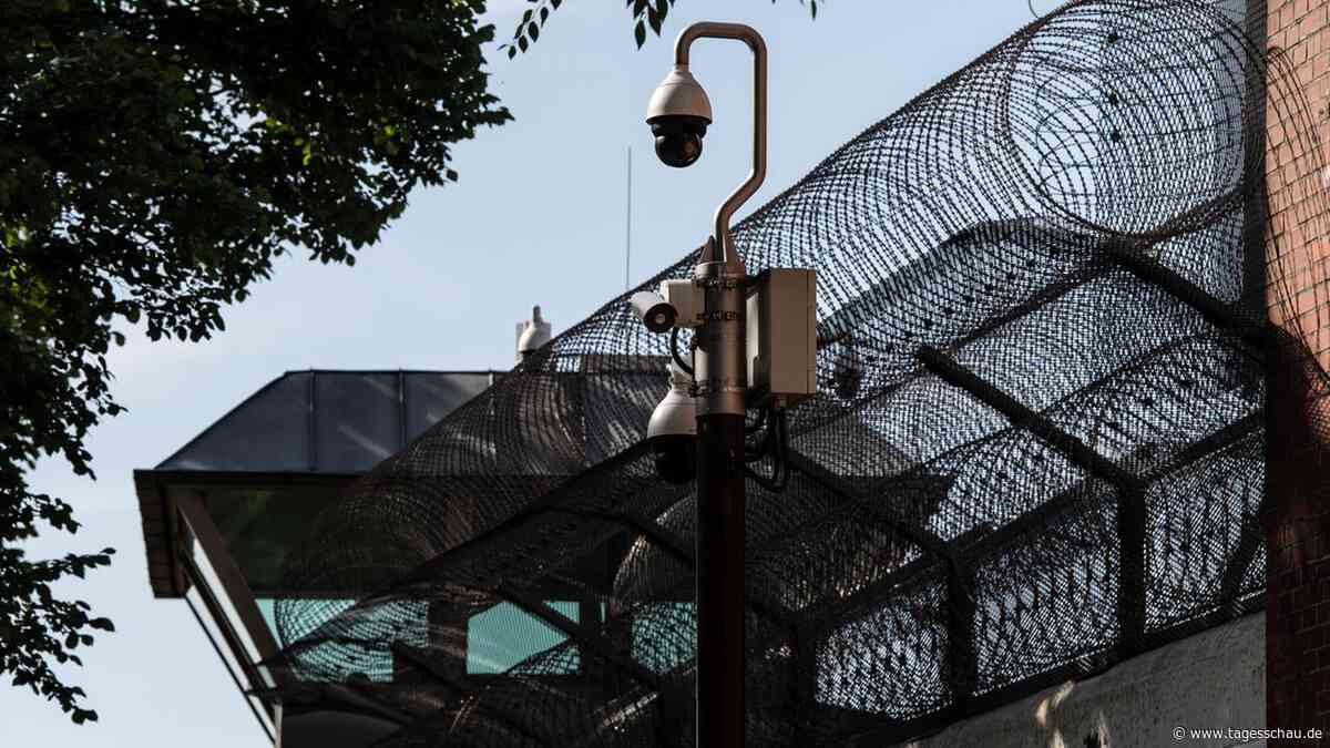 Kapazitäten im Strafvollzug: Wenn es voll wird im Gefängnis