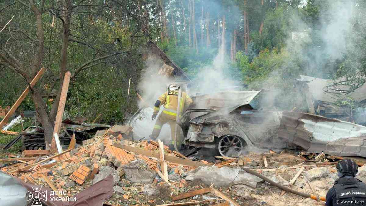 Zehn Tote nach Raketenbeschuss: Tödliche Waffenschau bei Kiew - Organisator festgenommen