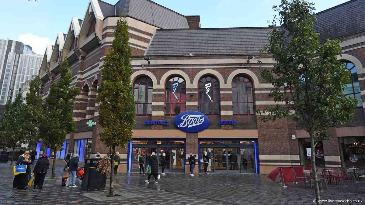 Arrests made after gangs of youths with machetes continue to terrorise city centre