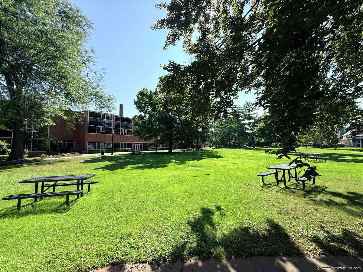 Farmers market coming to former Saint Rose campus in Albany