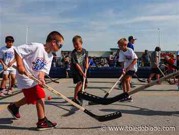 Street hockey clinic allows youth to discover love for the sport
