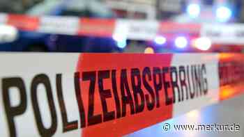 Auto brennt in Tiefgarage: Wohnhaus in München geräumt – eine Person verletzt