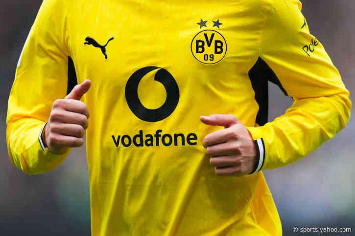 📸 South American club stuns fans: mad shirt tribute to Bundesliga side!