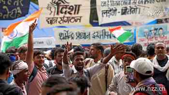 Indiens Bildungsminister tritt zurück, die «Kakerlaken-Bewegung» stellt ihre Proteste ein