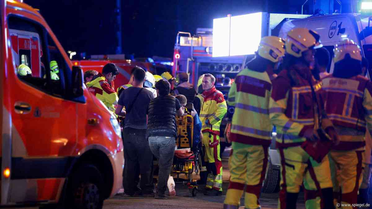 CSD in Berlin: Auto fährt in Menschenmenge – ein Toter und mehrere Verletzte