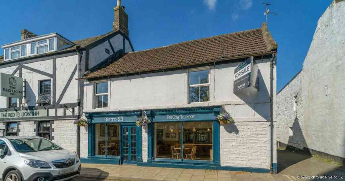Inside Northumberland apartment and cafe in 'picturesque' coastal village for sale at £745,000