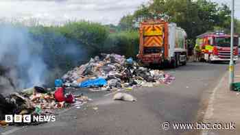 Bin lorry fire prompts battery warning