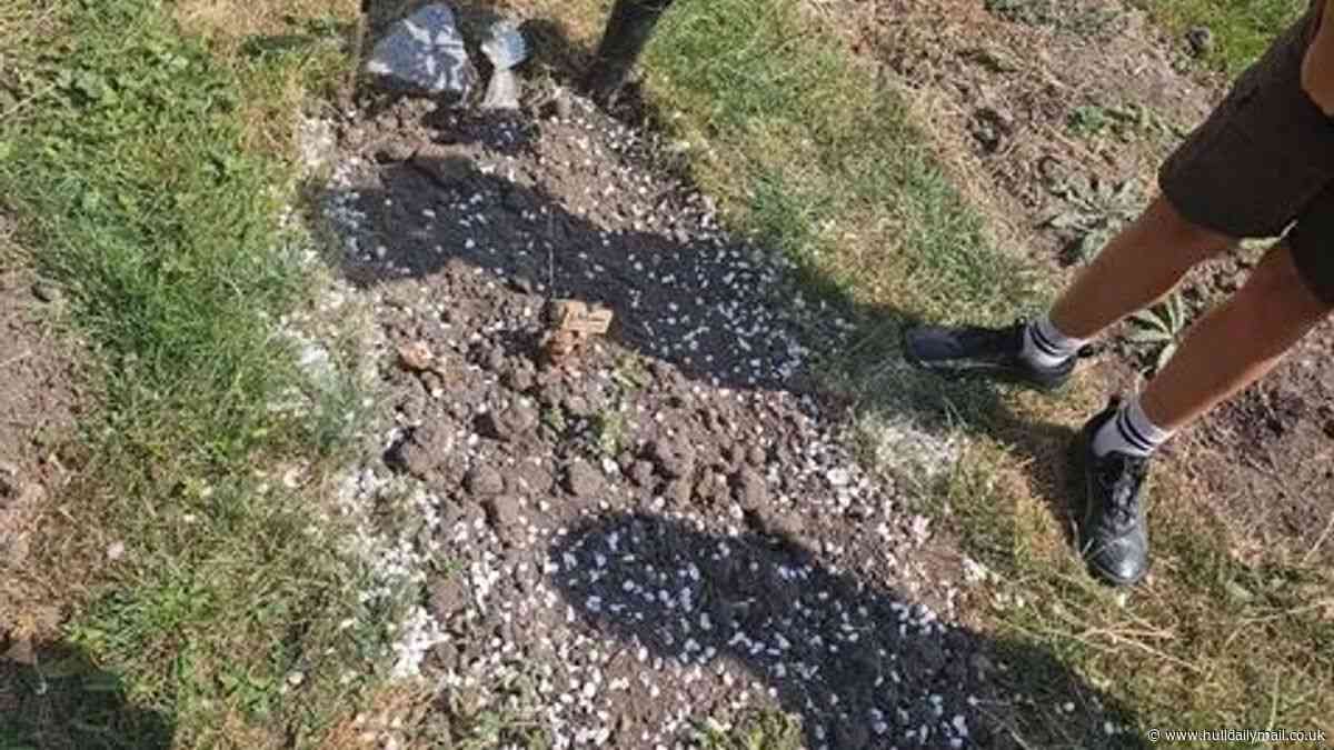 Grieving Hull father's anger at finding baby daughter's grave 'flattened' by council workers