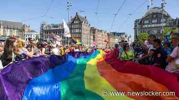 In beeld | Eerste 'historische viering' WorldPride begonnen in Amsterdam