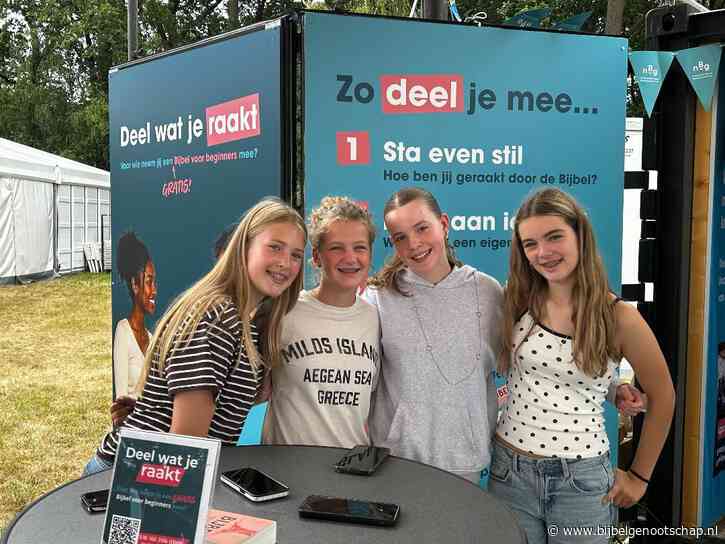 ‘Deel wat je raakt’: Weggeefactie toont grote openheid voor de Bijbel 