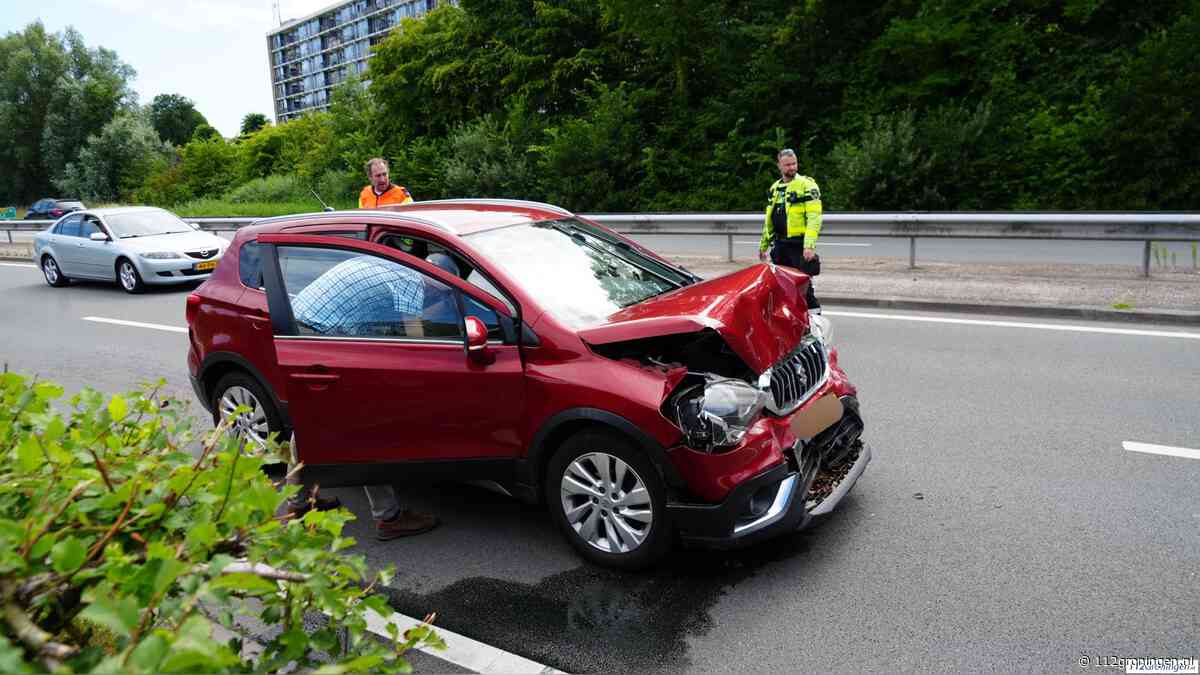 Forse kop/ staartbotsing met drie auto’s op N370