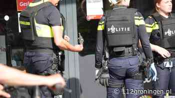 Man aangehouden na vondst mogelijk vuurwapen bij winkelcentrum De Beren