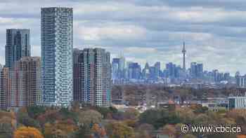 Extreme heat exposes Toronto's uneven tree canopy divide as city plans for hotter future