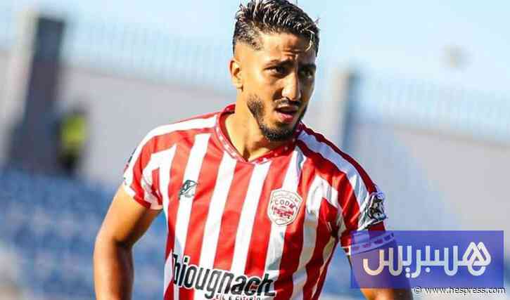 الرجاء يحسم أولى صفقات الصيف