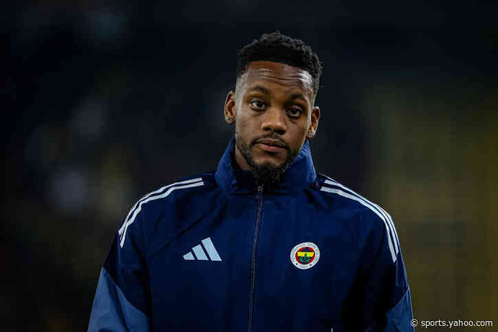 👀 Dressing-room troublemaker? He switched clubs four (!) times in 18 months