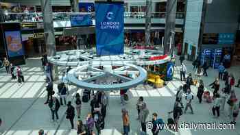Gatwick Airport suffers water outage as passengers unable to flush toilets or fill up bottles
