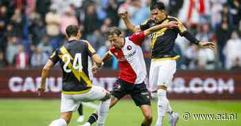 Feyenoord begint goed aan oefenduel met Rayo Vallecano, serieuze kans voor Van Persie