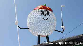 Southport crazy golf couple return to claim free game won 25 years ago