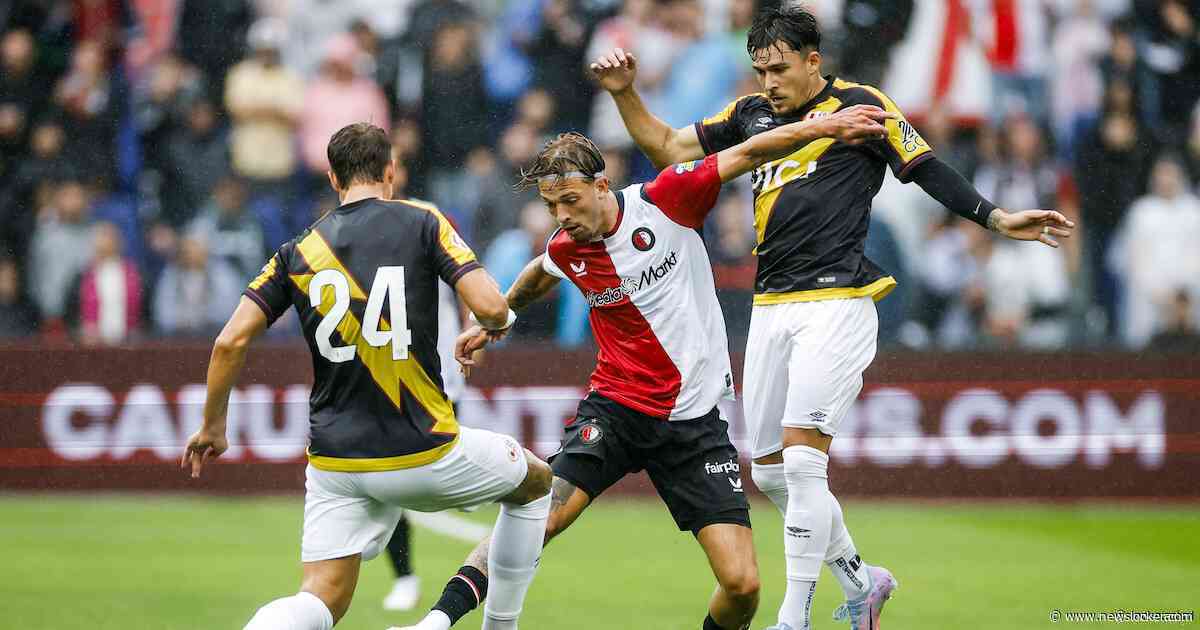 Feyenoord begint goed aan oefenduel met Rayo Vallecano, serieuze kans voor Van Persie