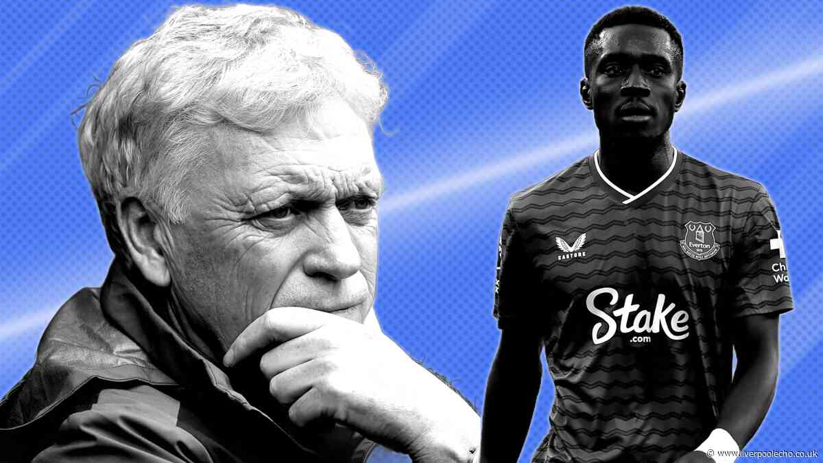 David Moyes now faces new summer challenge following Idrissa Gueye's Everton exit