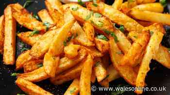 Homemade chips will be fluffy and extra crispy if coated in simple ingredient