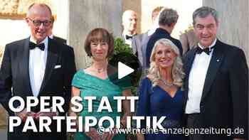 Bayreuther Festspiele eröffnet: Söder, Merz und Merkel zeigen sich auf Rotem Teppich