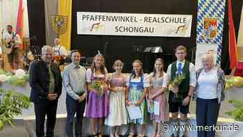 94 Schüler der Pfaffenwinkel-Realschule feiern ihren Abschluss