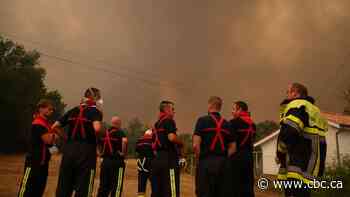 France wildfires creep toward wine city of Bordeaux