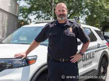 Shared military service helps officers defuse crises