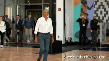 Former President Barack Obama surprises WNBA All-Stars at his Presidential Center