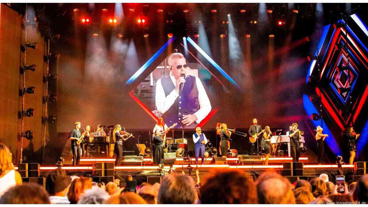 Roland Kaiser im Schlosspark von Tüßling: 8500 Fans sind hin und weg