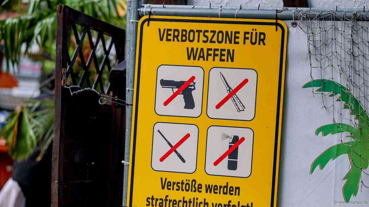  „Alle Gegenstände, die Verletzungen hervorrufen können“ – verschärfte Waffenkontrollen an Bayerns Bahnhöfen