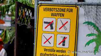  „Alle Gegenstände, die Verletzungen hervorrufen können“ – verschärfte Waffenkontrollen an Bayerns Bahnhöfen
