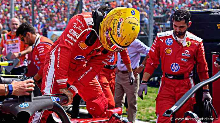 Hamilton affranto: “Avremmo dovuto vincere”. Leclerc: “Molto difficile trovare la costanza, c’è una cosa davvero strana”. Lo choc dei piloti Ferrari