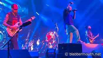 Watch: FIVE FINGER DEATH PUNCH Performs Previously Unreleased Title Track Of Upcoming 'Legacy' Album Live For First Time