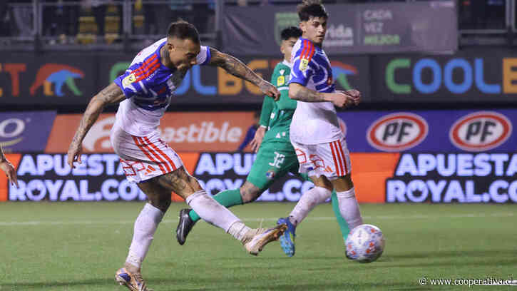 [VIDEO] "Turboman": Eduardo Vargas le "rompió" los guantes a Tomás Ahumada y anotó el 2-1 de la U