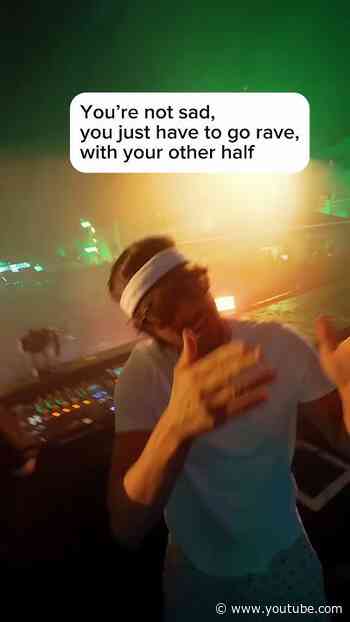 The right person will meet you at the front row. 🩶✨#dimitrivegaslikemike #rave #edm